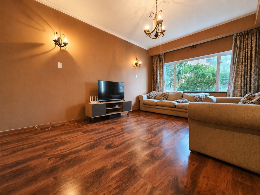 3 Bedroom Property for Sale in Wynberg Upper Western Cape